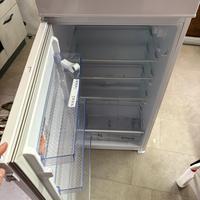 Frigo da incasso con 4 mesi di vita