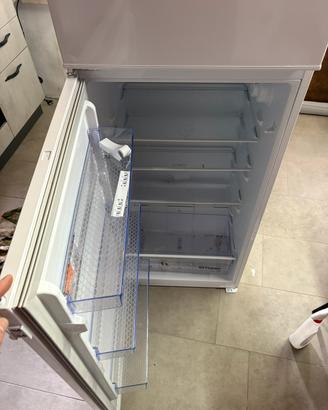 Frigo da incasso con 4 mesi di vita