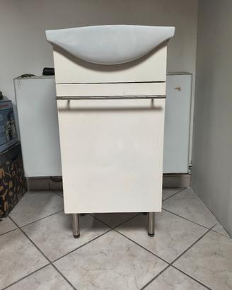 mobile bagno piccolo  con lavabo