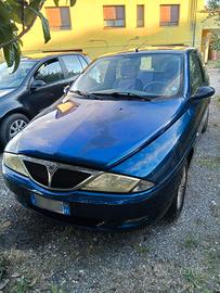 lancia y elefantino blu