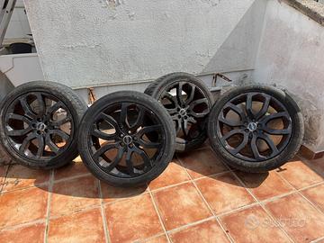 cerchi originali range rover evoque con pneumatici