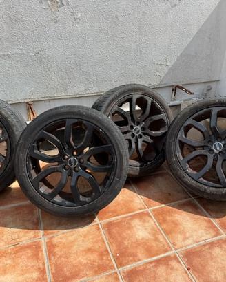 cerchi originali range rover evoque con pneumatici