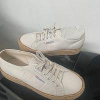 Scarpe superga