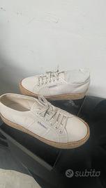 Scarpe superga