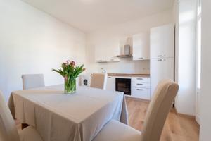 Camere STUDENTI / LAVORATORI da OTTOBRE A GIUGNO