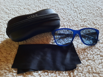 Occhiali da Sole_Vogue con custodia originale