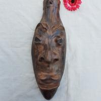 Maschera decorativa, manufatto cubano.