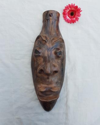 Maschera decorativa, manufatto cubano.