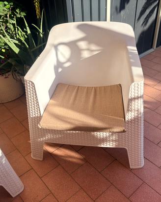 Set divano e poltrone da giardino