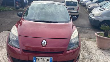Renault Scenic 1.5 dCi 110CV 7 Posti