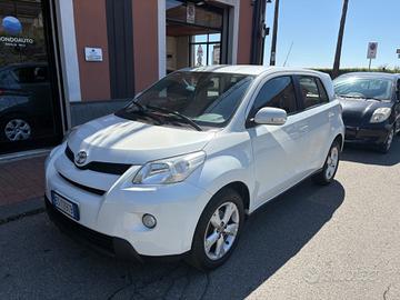 Toyota Urban Cruiser 1.4 D-4D AWD Luxury 90cv 2011