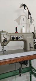 Macchina da cucire industriale
