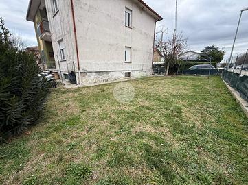 CASA SEMINDIPENDENTE A CARTOCETO