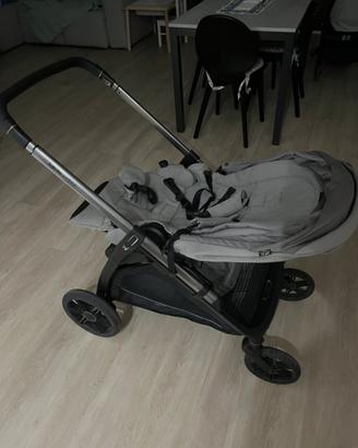 Trio inglesina aptica