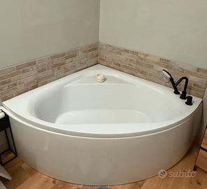 Vasca angolare freestanding