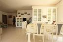 4-locali-a-alba-adriatica
