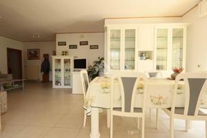 4 LOCALI A ALBA ADRIATICA