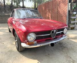 Alfa romeo gt junior 1300 rosso