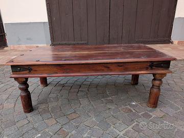 Tavolino in legno