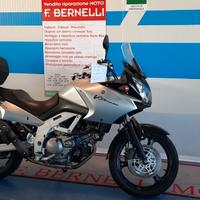 Suzuki V Strom DL 650 - 2004
