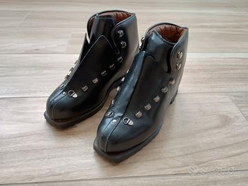 Scarponi Vintage da sci di fondo in Vera pelle 38