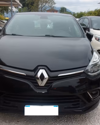 Renault Clio TCe 12V 90 CV 5 porte Moschino Intens