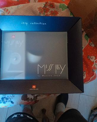 Tazzina illy Art Collection 2001 Miss Illy