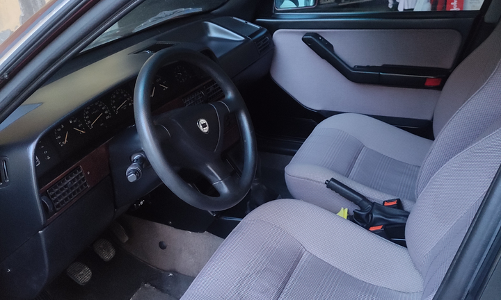 Lancia dedra 16 ie cat. berlina 12/1993 km 59965