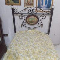 Struttura letto in ferro battuto