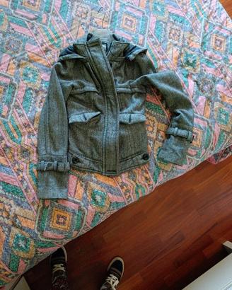 Cappotto corto pull & bear con cappuccio