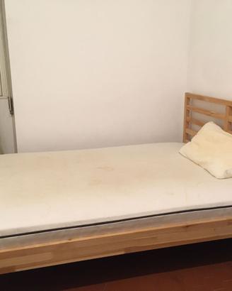Letto IKEA una piazza e mezzo