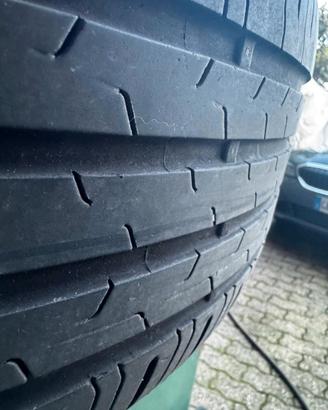 Gomme estive 255/50 R17