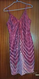 vestito rosso elegante con paillettes 