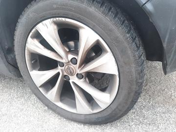 Gomme invernali 215/50 R17 95V