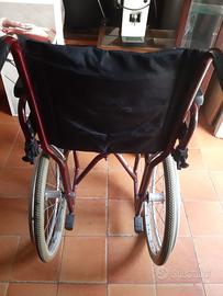 sedia a rotelle