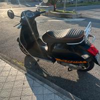 Vespa 300 super GT