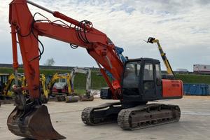 FIAT HITACHI EX215