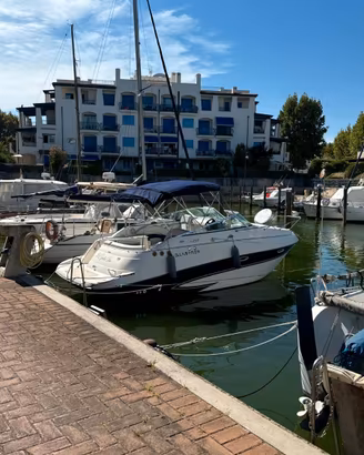 GLASTRON 259 GS – VOLVO PENTA 5.0 GXI – € 34.900