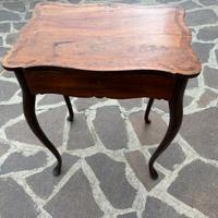 Tavolino antico