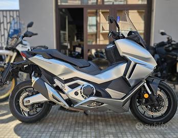 Honda Forza 750 2021