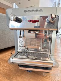 Macchina da caffe’ professionale