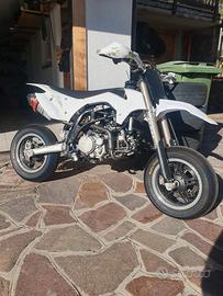 Altro Altro modello - 2016