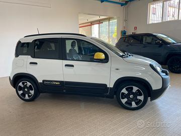 Fiat Pandina 1.0 Hybrid CROSS 2025 Prezzo vero