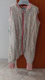 Sacco nanna con i piedini