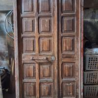 Portone in legno