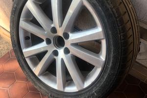 Ruota di scorta completa 235 45 17 pari al nuovo