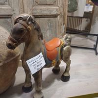 cavallo giocattolo antico