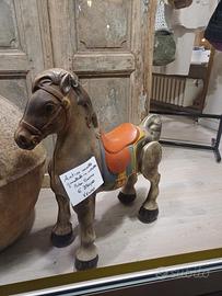 cavallo giocattolo antico