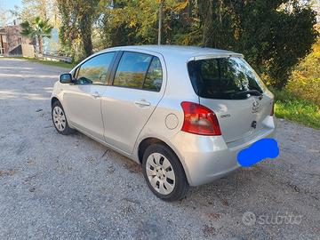 TOYOTA Yaris 1.4 d4d anno 2008 cambio automatico