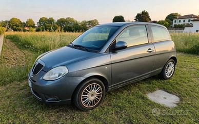 Lancia Ypsilon 2009